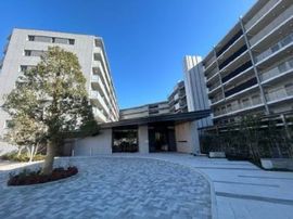 オーベルグランディオ川崎久地ヒルズ 物件写真 建物写真1