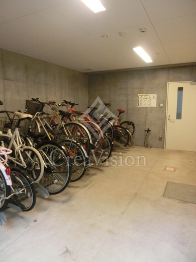 CAVANA北参道 (カバナ北参道) 駐輪場　写真