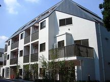 ガーデン代々木八幡 物件写真 建物写真1