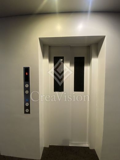 ブリリアイスト中野セントラルパーク エレベーター