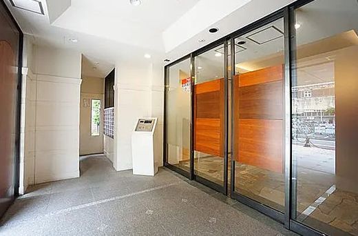 エルスール三鷹 物件写真 建物写真8