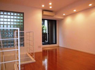 レジデンス三宿 物件写真 建物写真17
