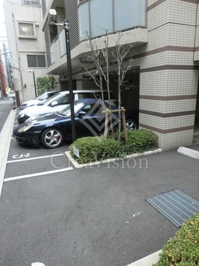 パークハビオ新橋 駐車場