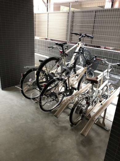 ボアビスタ門前仲町 駐輪場