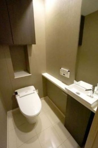 ブランズ市谷仲之町 レストルーム