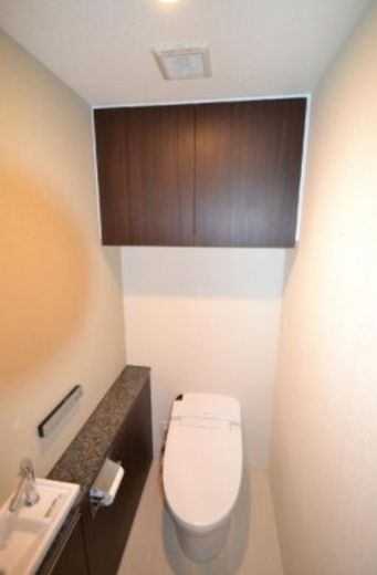 プラウド目黒本町 レストルーム