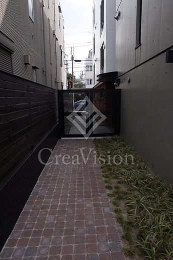 アレーロ駒沢大学 建物写真
