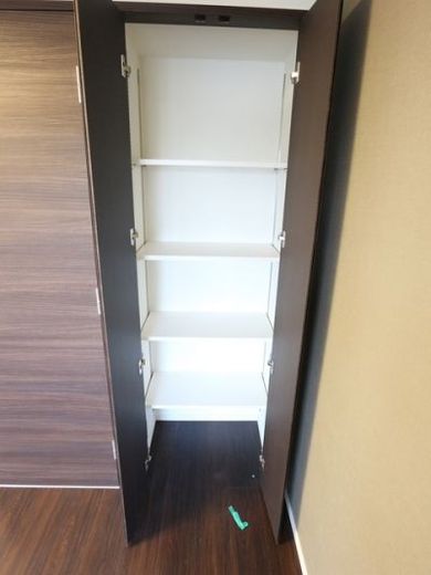 コンシェリア駒沢ザレジデンス 収納
