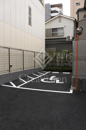 ステージグランデ上野松が谷 平置き駐車場