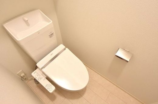 カーサヴェルデ富ヶ谷 トイレ