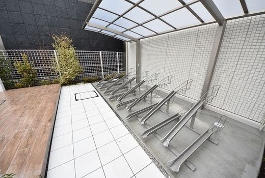 カーサヴェルデ富ヶ谷 駐輪場