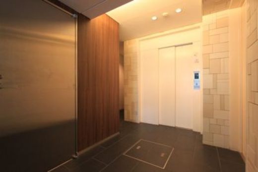 ラグジュアリーアパートメント恵比寿 物件写真 建物写真10