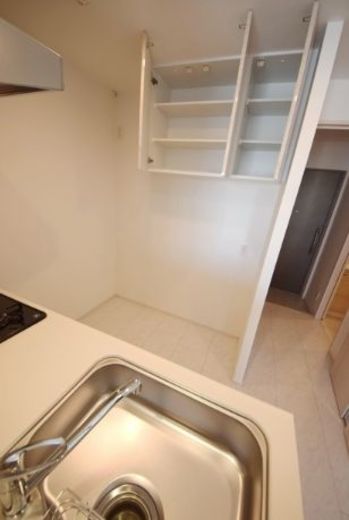 スプランディッド江東住吉 台所