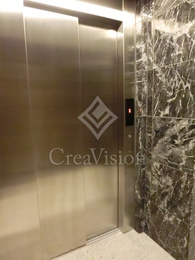 グランパセオ四谷若葉 エレベーター