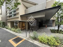 ディアナコート御苑内藤町 画像