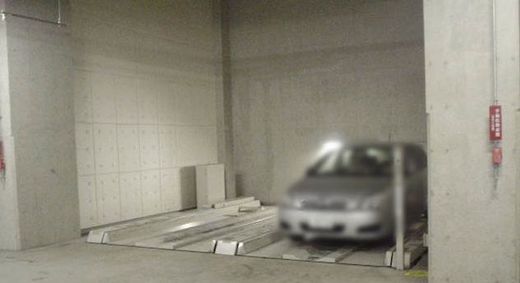 白金三光坂パークマンション 駐車場