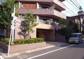 アルカンシエール白金 外観