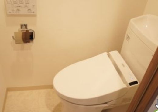 ガーラ・プレシャス三軒茶屋 レストルーム