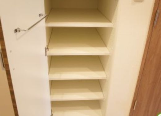 ガーラ・プレシャス三軒茶屋 シューズボックス