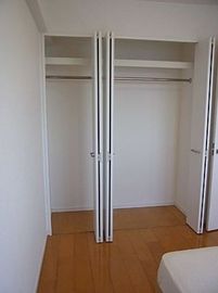 クリオ上野毛ラ・モード クローゼット