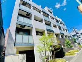 リアルスウィート三軒茶屋 物件写真 建物写真1