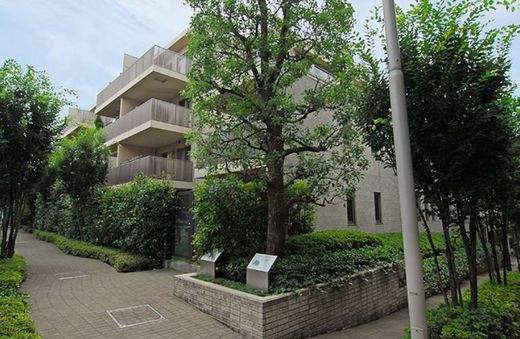 プラウド成城 画像