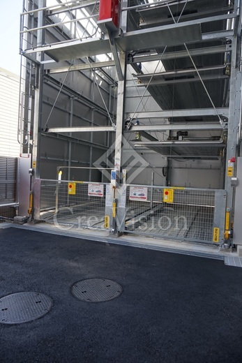 クレヴィア新宿若松町 機械式　駐車場