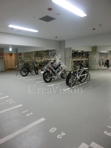 パークアクシス恵比寿 バイク置き場　画像