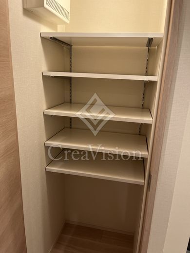 ルフォンプログレ浅草入谷 収納