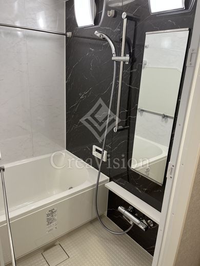 ルフォンプログレ浅草入谷 バスルーム