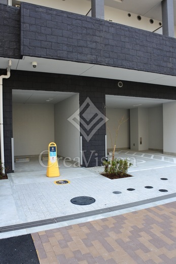 ミリアレジデンス新宿御苑 駐車場