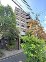 グランフォルム下馬 物件写真 建物写真1