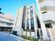 LAPis Park四谷三丁目 物件写真 建物写真1