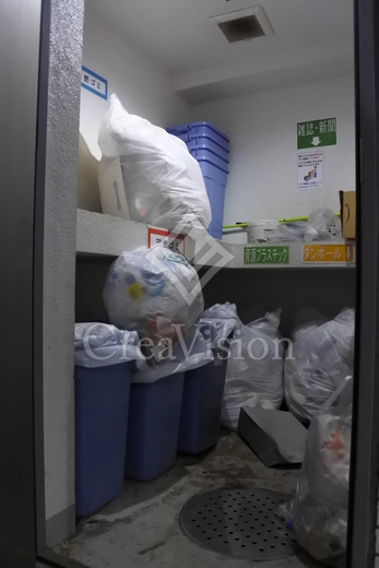 コンシェリア麻布十番 ゴミ置き場　写真