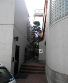 塩入小路(事務所) エントランス