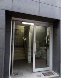 東日本橋さかえやビル エントランス