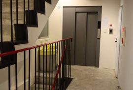 MAYU TOKYO WOMANビル(店舗・事務所) エレベーター