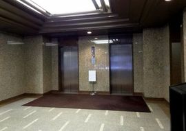 名古路ビル本館 エレベーター　写真