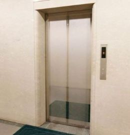 GM-Gビル エレベーター　写真