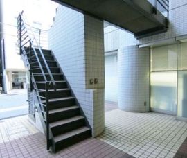 内神田TKビル 階段