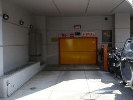 FRAME日本橋（旧：ユニゾ久松町清洲橋通りビル） 駐車場　写真