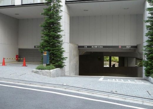 市ヶ谷スクエアビル 駐車場　写真