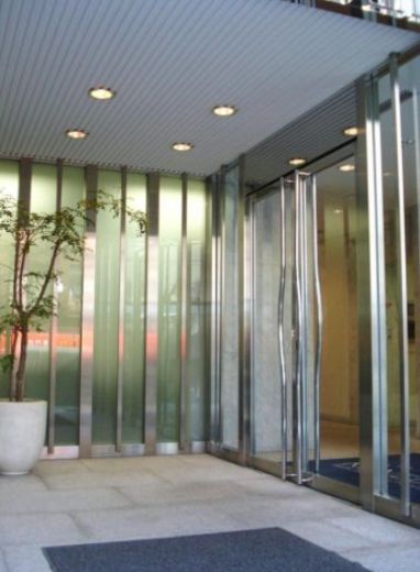 KDX神田北口ビル 出入口　写真