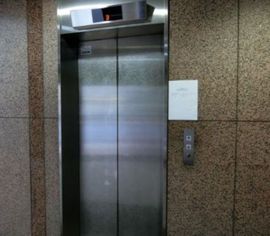 日本橋MMビル エレベーター