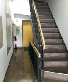 兜町第二ビル 階段　写真