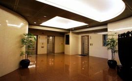 虎ノ門東洋共同ビル エントランスホール　写真