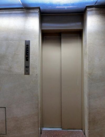 前川九段ビル エレベーター
