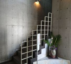 タワーズ三田(SOHO) 階段