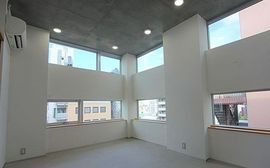 ES33ビル 部屋