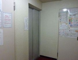 ドルミ赤坂 エレベーター